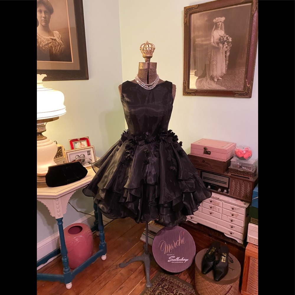 NOT FOR SALE Beautiful custom made party dress.  Prom dress. Short and sassy!